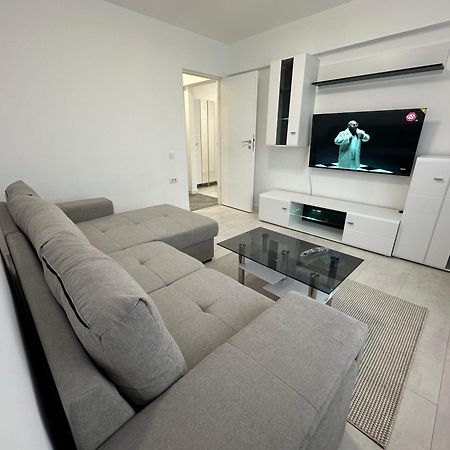 Apartament Ultra Central 3 Lejlighed Hunedoara Eksteriør billede
