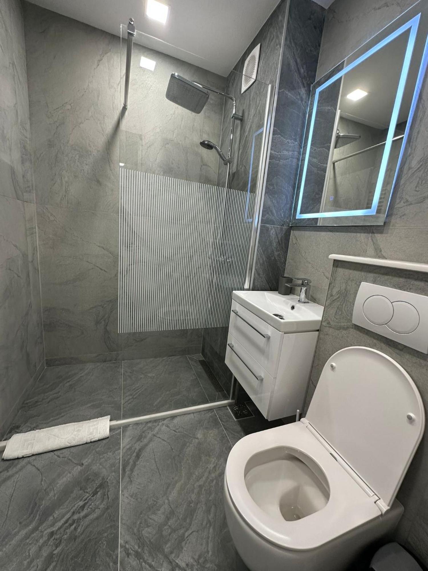 Apartament Ultra Central 3 Lejlighed Hunedoara Eksteriør billede