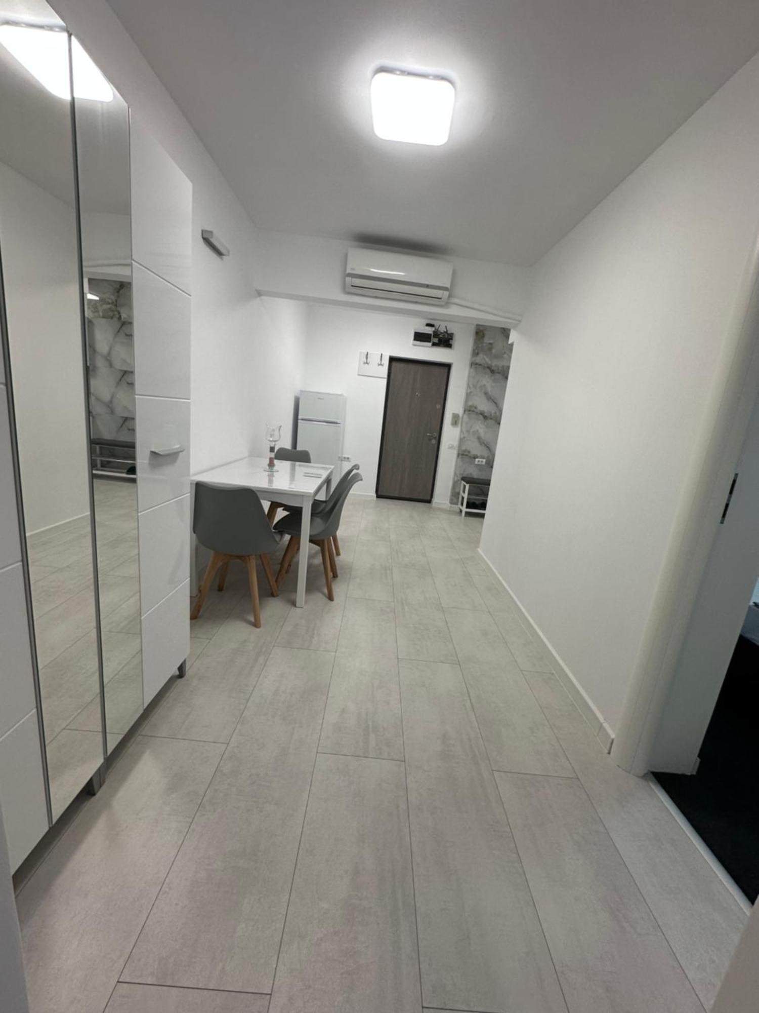 Apartament Ultra Central 3 Lejlighed Hunedoara Eksteriør billede