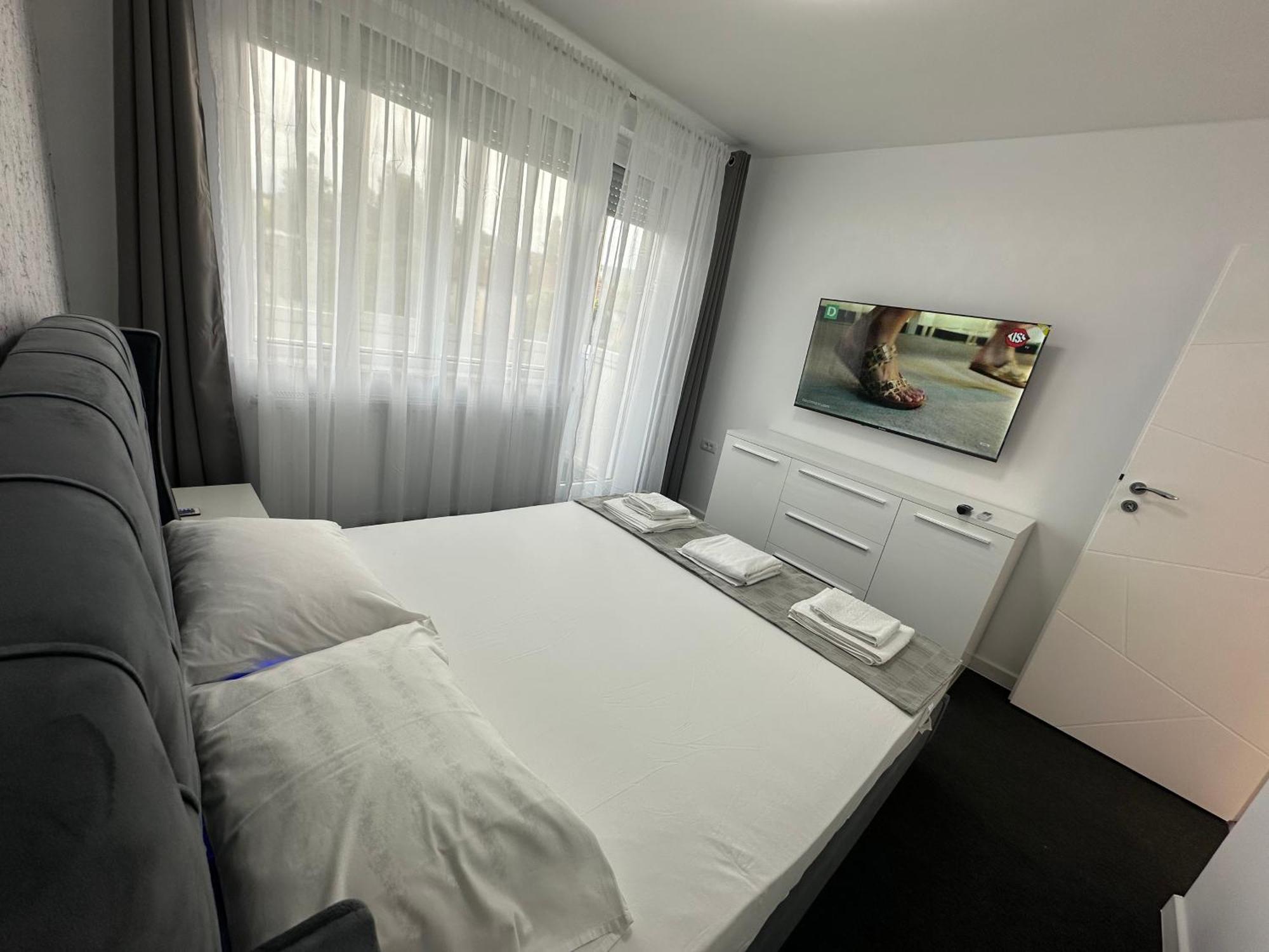 Apartament Ultra Central 3 Lejlighed Hunedoara Eksteriør billede